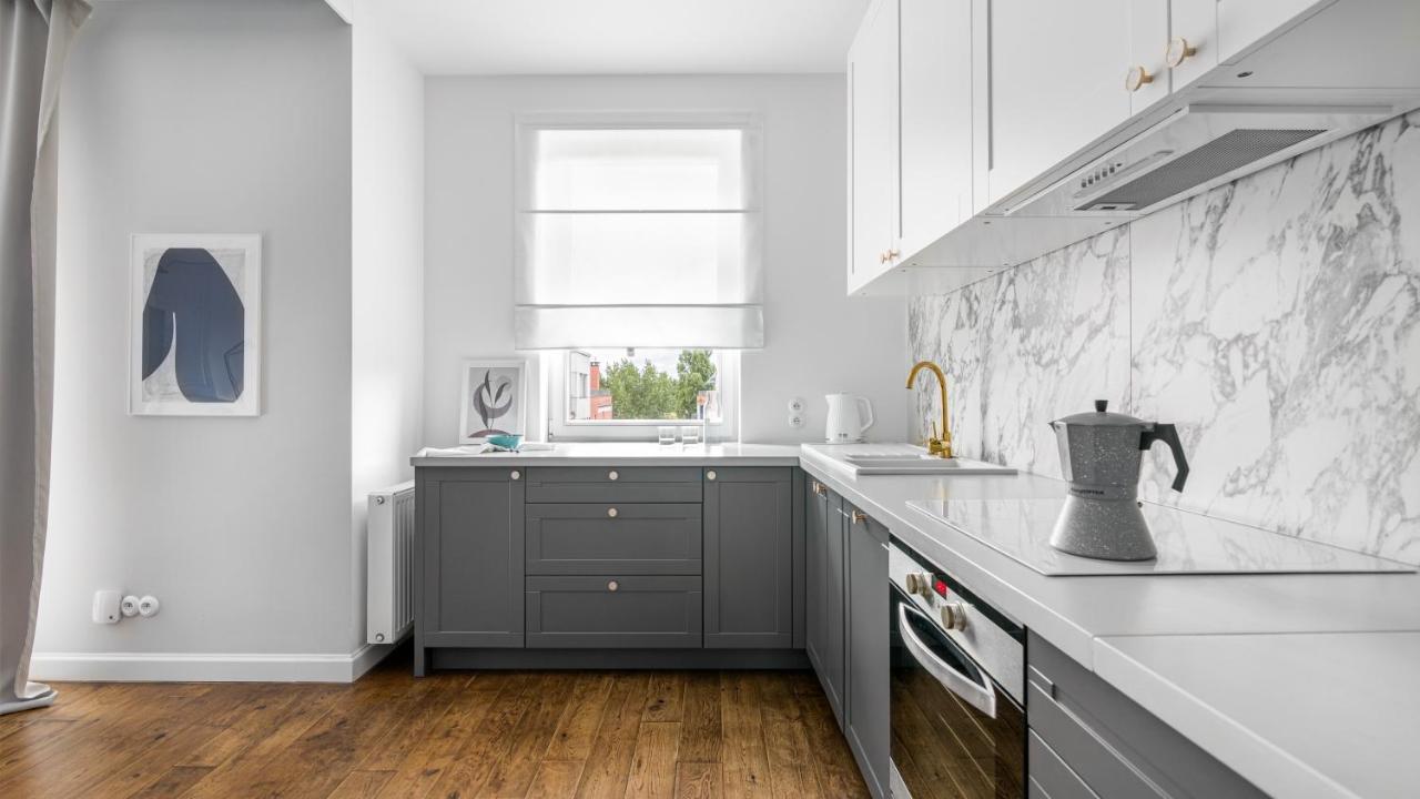 Comfy Apartments - Lastadia Lux กดัญสก์ ภายนอก รูปภาพ