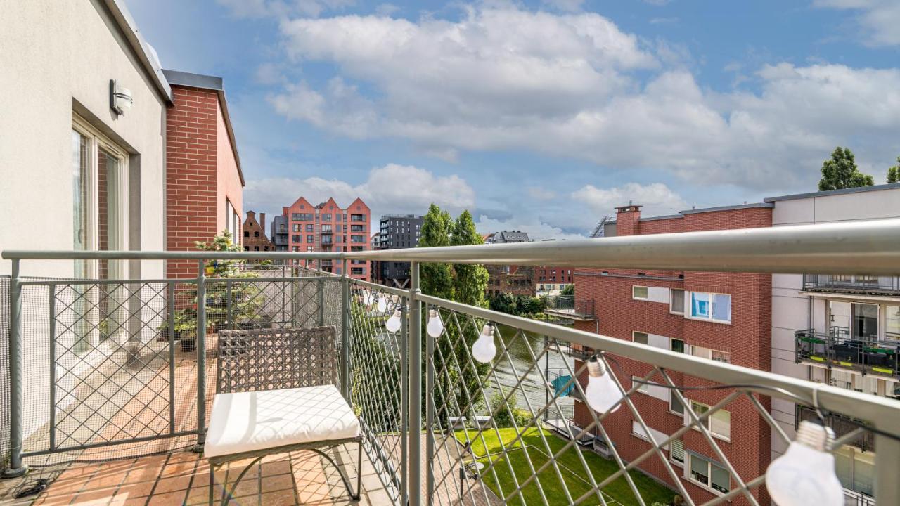 Comfy Apartments - Lastadia Lux กดัญสก์ ภายนอก รูปภาพ